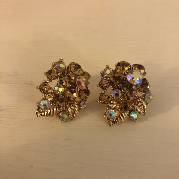 Assorted Earrings - Picture 4 of 4